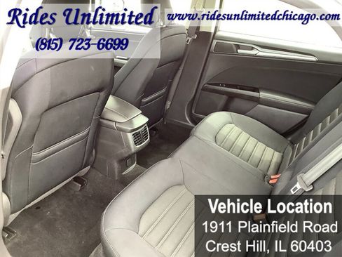 Used 2014 Ford Fusion SE FWD image 15