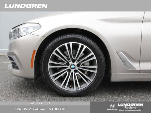 Used 2019 BMW 540i xDrive image 47