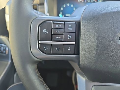 Used 2025 Ford F150 Lariat w/ Tow/Haul Package AWD/4WD image 18