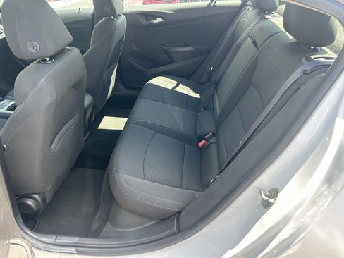 Used 2016 Chevrolet Cruze LT FWD image 15