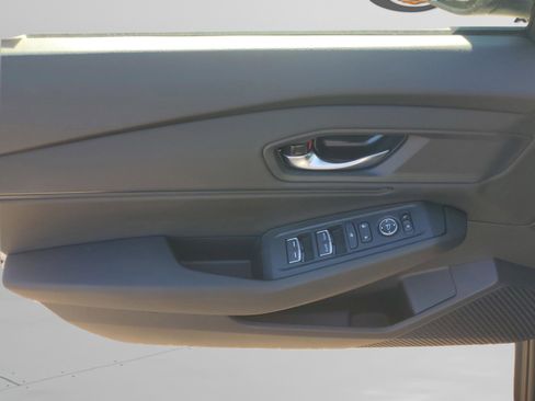 New 2025 Honda Accord SE image 21