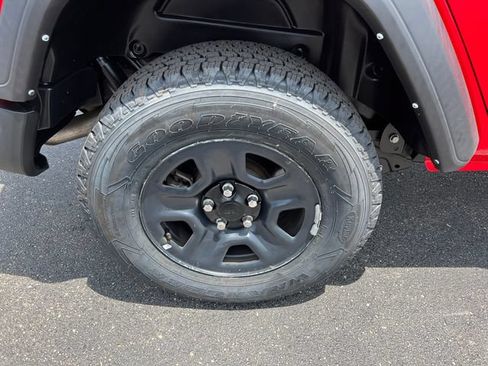 Used 2022 Jeep Wrangler Unlimited Sport AWD/4WD image 10