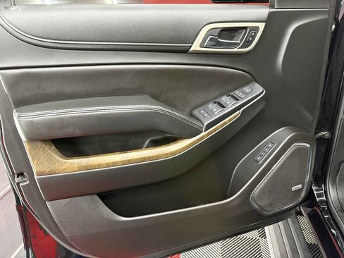 Used 2018 GMC Yukon Denali w/ Open Road Package AWD/4WD image 7