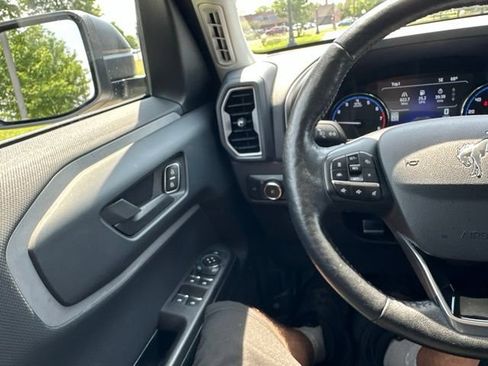 Used 2021 Ford Bronco Sport Outer Banks w/ Outer Banks Package AWD/4WD image 40