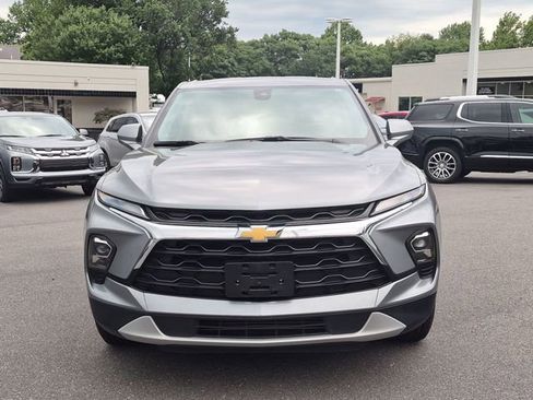 Used 2023 Chevrolet Blazer LT w/ Driver Confidence Package FWD image 8