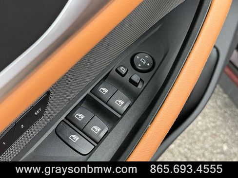 Used 2026 BMW M440i RWD image 15