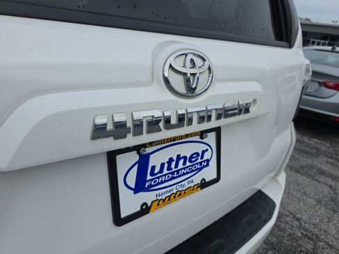 Used 2019 Toyota 4Runner SR5 Premium AWD/4WD image 12