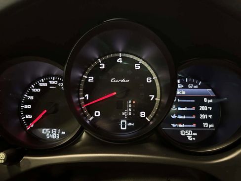 Used 2015 Porsche Macan Turbo AWD/4WD image 42