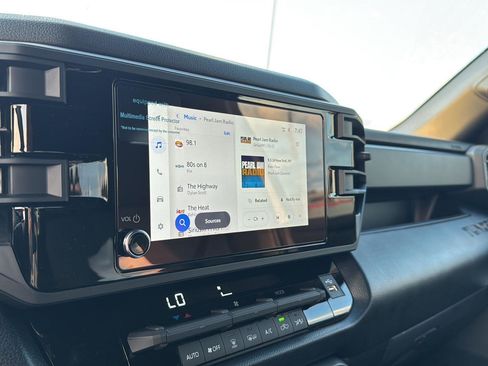 New 2026 Toyota Tundra SR image 21