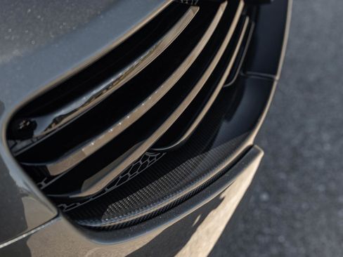 Used 2016 McLaren 650S Spider image 31