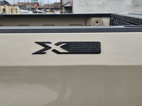 Used 2022 GMC Sierra 1500 Elevation w/ X31 Off-Road Package image 9