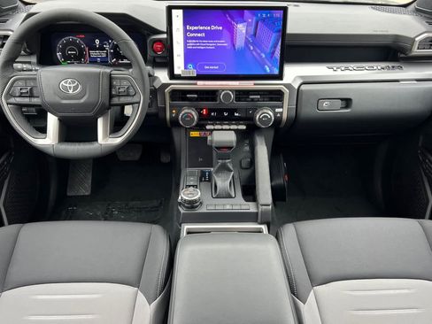 New 2025 Toyota Tacoma TRD Off-Road AWD/4WD image 3