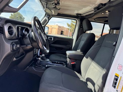 Used 2021 Jeep Wrangler Unlimited Sahara AWD/4WD image 11