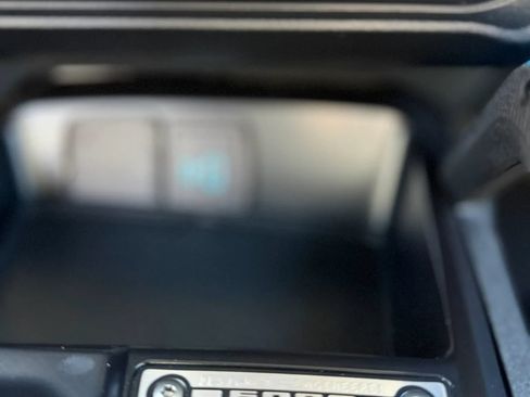 Used 2024 Ford Bronco Black Diamond AWD/4WD image 32