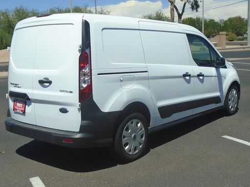 Used 2022 Ford Transit Connect XL FWD image 5