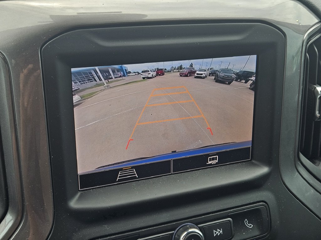 Used 2025 Chevrolet Silverado 1500 Custom RWD image 18