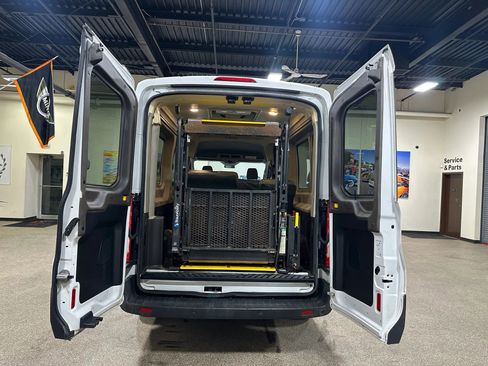 Used 2015 Ford Transit 250 148 Medium Roof image 21