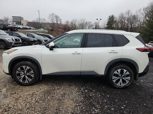 Certified 2023 Nissan Rogue SV w/ SV Premium Package image 7