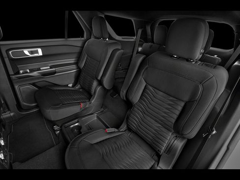 Used 2020 Ford Explorer XLT RWD image 65