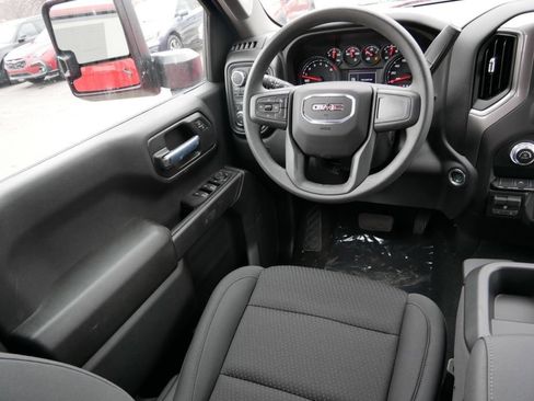 New 2026 GMC Sierra 1500 Pro w/ Pro Value Package AWD/4WD image 9
