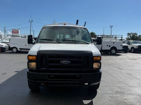 Used 2009 Ford E-350 and Econoline 350 Super Duty image 2