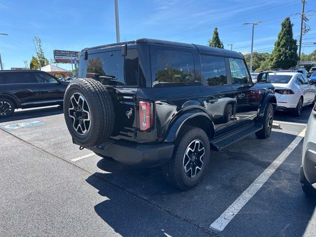 Used 2025 Ford Bronco Outer Banks AWD/4WD image 5