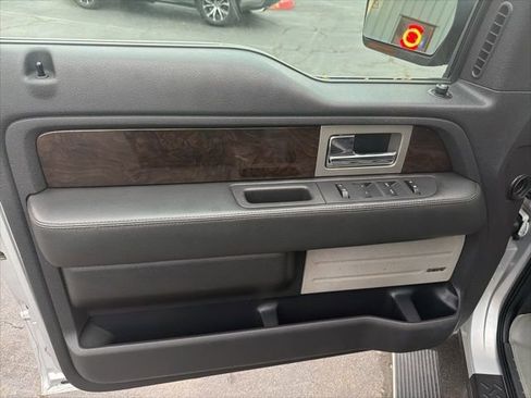 Used 2013 Ford F150 Platinum image 17
