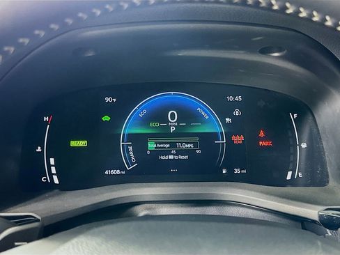 Used 2025 Toyota Camry SE image 24