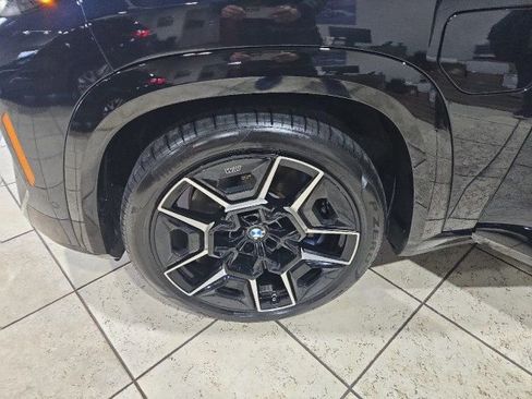 Used 2023 BMW XM image 24