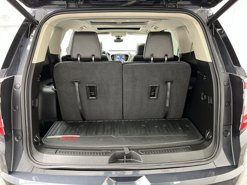 Certified 2023 GMC Acadia Denali w/ Denali Ultimate Package AWD/4WD image 34