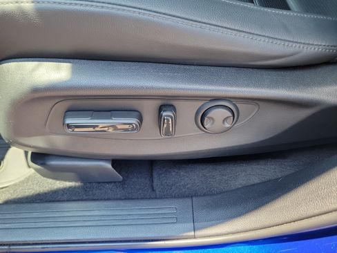 Used 2024 Honda CR-V EX-L image 27