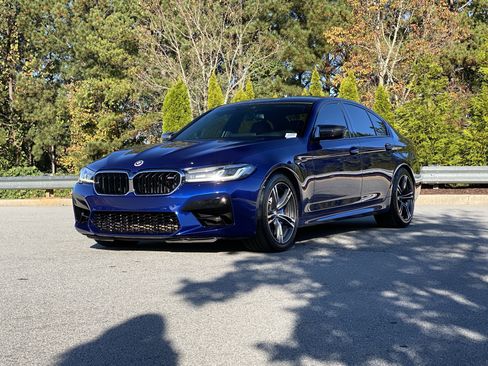 Used 2021 BMW M5 w/ Executive Package image 12