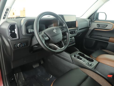 Used 2025 Ford Bronco Sport Outer Banks w/ Outer Banks Tech Package+ image 14