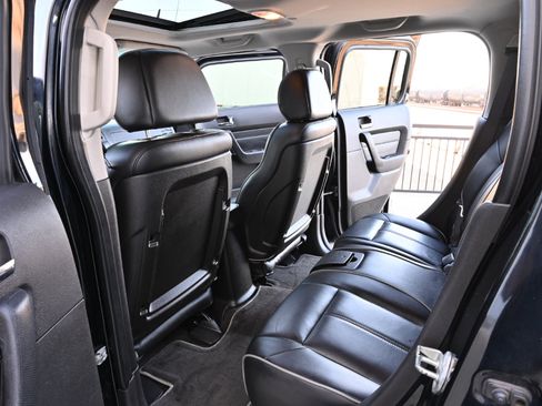 Used 2006 HUMMER H3 image 15
