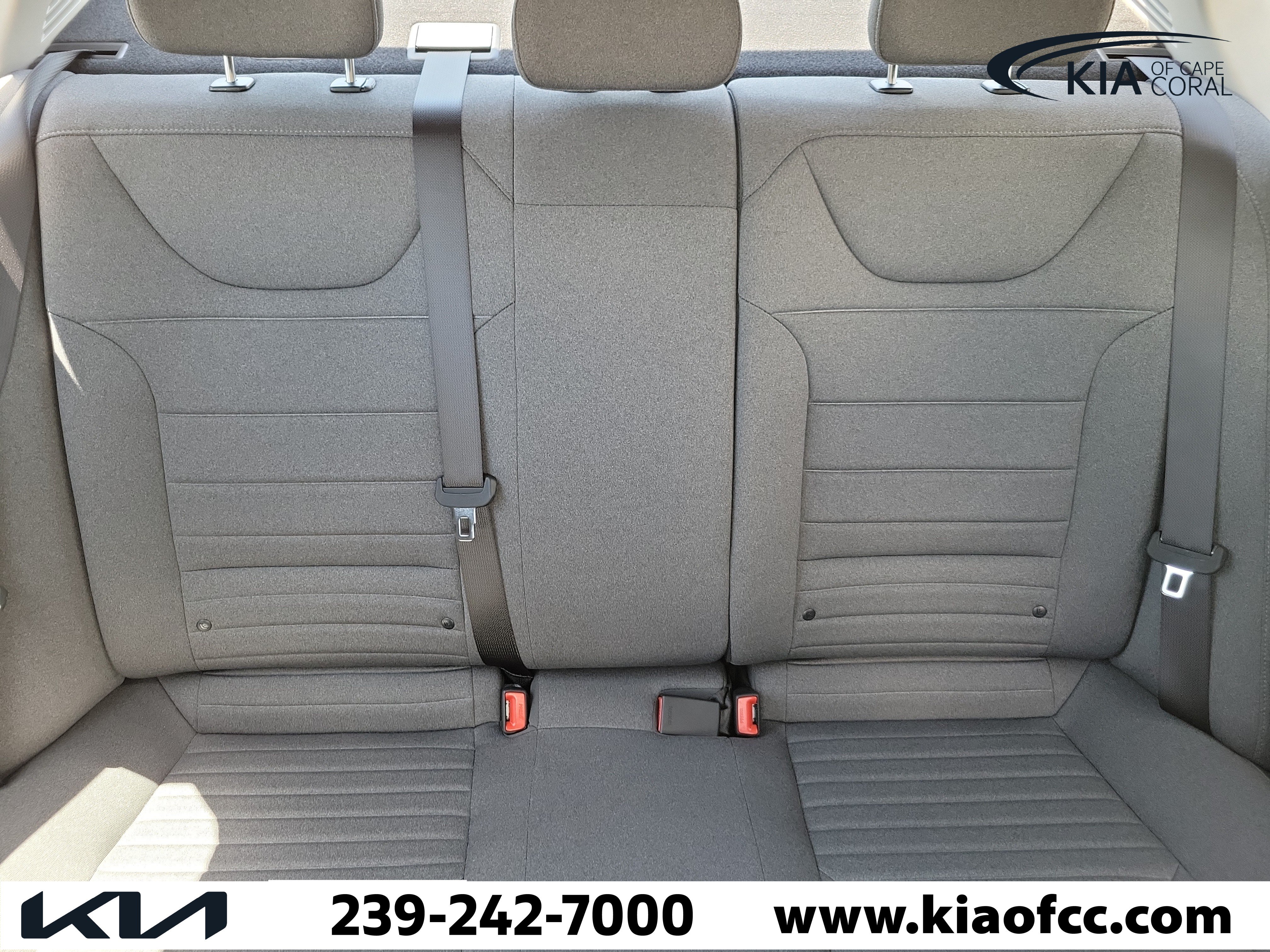 New 2025 Kia K4 EX FWD image 30