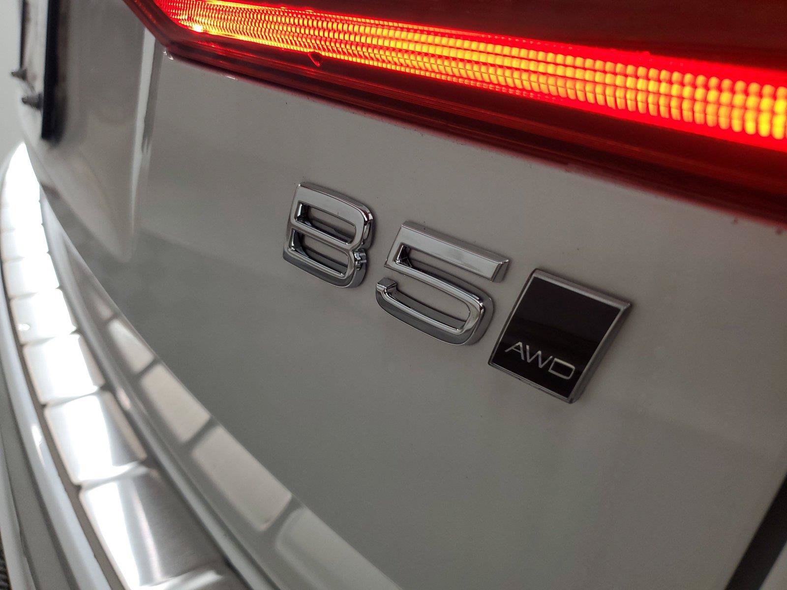 New 2027 Volvo XC60 B5 Core AWD/4WD image 7