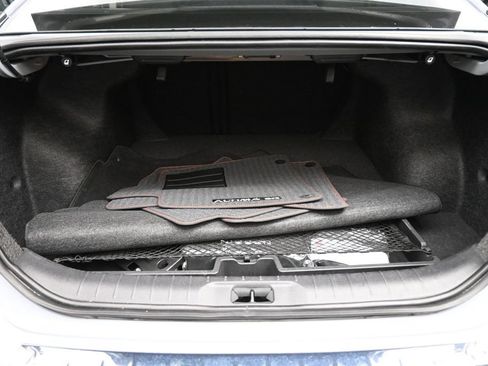 Used 2023 Nissan Altima 2.5 SR FWD image 15