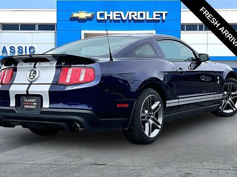Used 2010 Ford Mustang Shelby GT500 RWD image 17