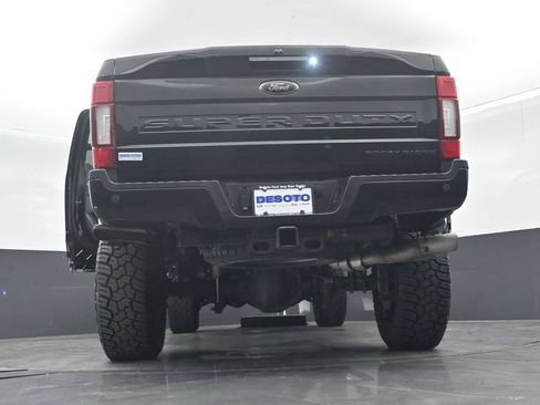 Used 2022 Ford F250 Lariat w/ Black Appearance Package AWD/4WD image 7
