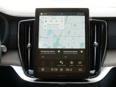 New 2026 Volvo XC90 B5 Plus image 8