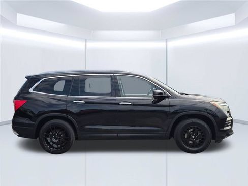 Used 2017 Honda Pilot Elite image 8