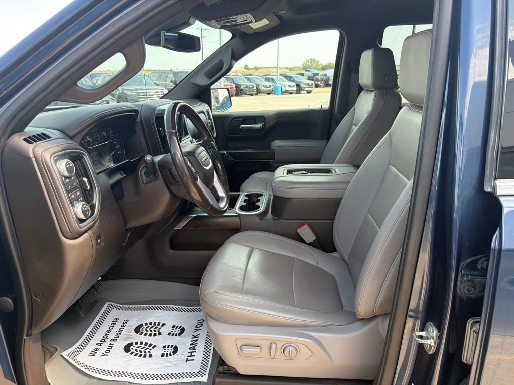 Used 2021 GMC Sierra 1500 SLT w/ SLT Premium Plus Package AWD/4WD image 16
