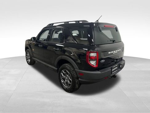 Used 2022 Ford Bronco Sport Badlands image 9