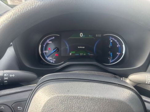 Used 2025 Toyota RAV4 LE image 38