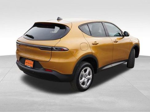 Certified 2024 Dodge Hornet GT Plus w/ Tech Pack Plus w/o Parking image 5