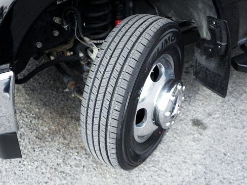 Used 2017 Ford F350 Lariat w/ Lariat Value Package image 46