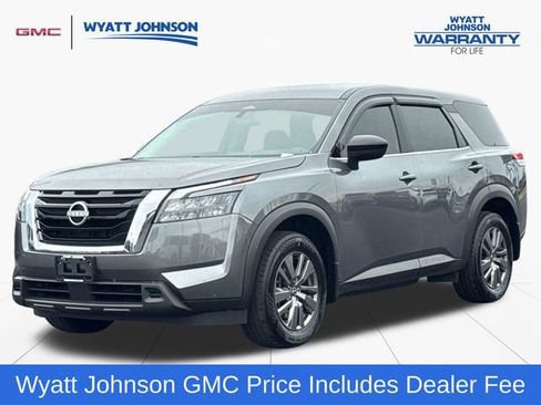 Used 2024 Nissan Pathfinder S AWD/4WD image 1
