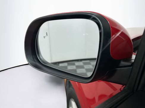 Used 2025 Kia Soul LX w/ LX Technology Package FWD image 16