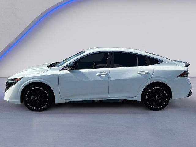 Used 2026 Nissan Sentra SR w/ Floor Mat Package FWD image 7