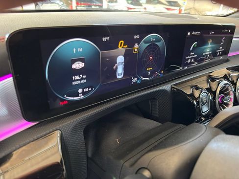 Used 2023 Mercedes-Benz CLA 250 image 13